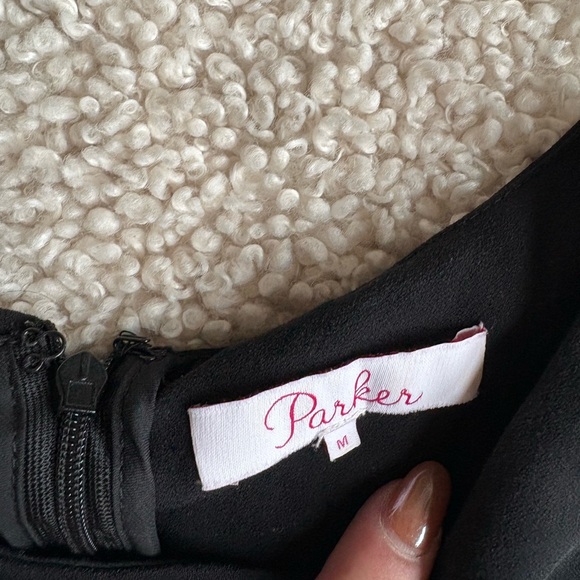 Parker black romper size medium - Picture 2 of 3